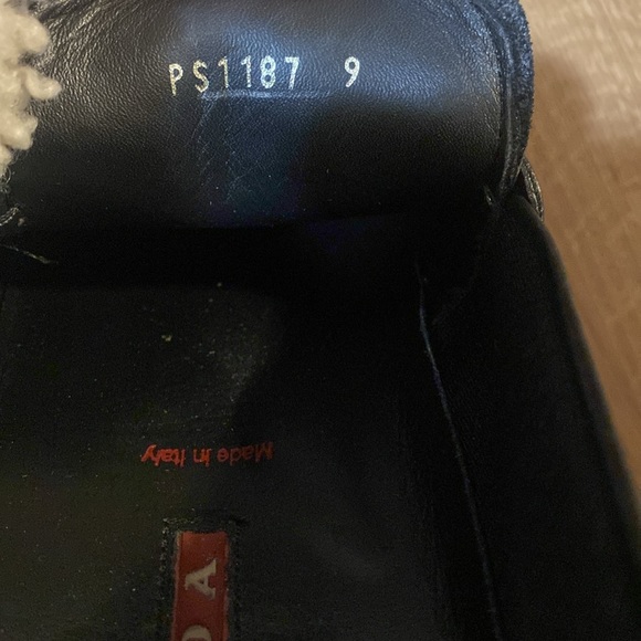 Prada Slip on ps1187 Loafer /Drivers size 9 - Picture 6 of 10